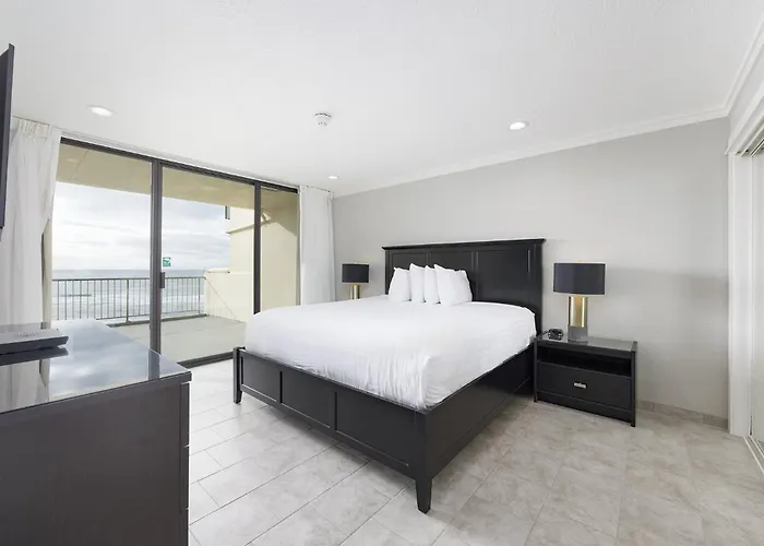 Inn At Spanish Head Resort Hotel
